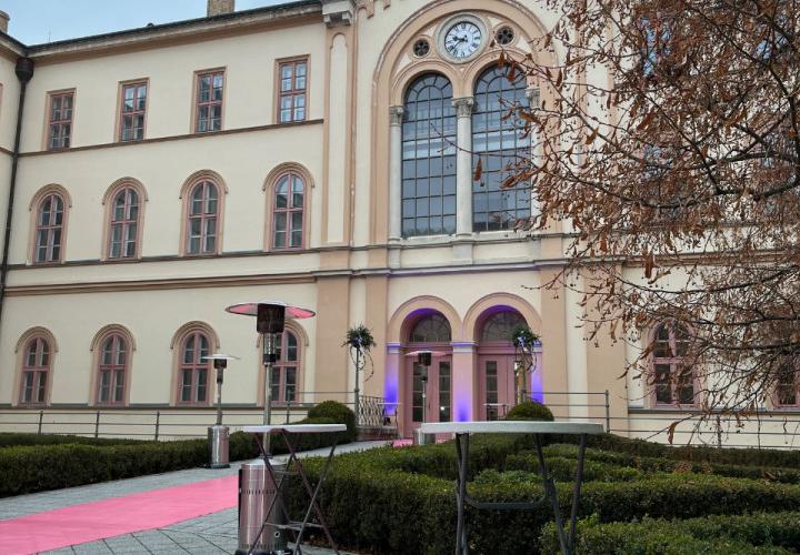 hőkandeláber bérlés, brent.hu