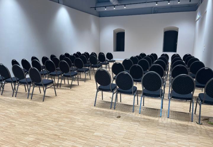 fekete konferenciaszék bérlés, brent.hu