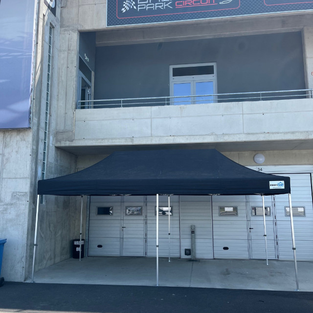 fekete party sátor bérlés, brent.hu