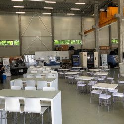 plexi chiavari szék bérlés, brent.hu