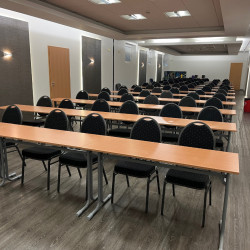 konferenciasztal bérlés, brent.hu