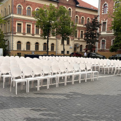 fehér rotus szék bérlés, brent.hu
